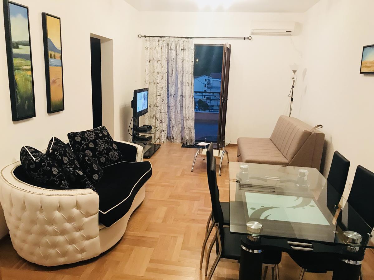 Apartments Sneza Risan Exterior foto
